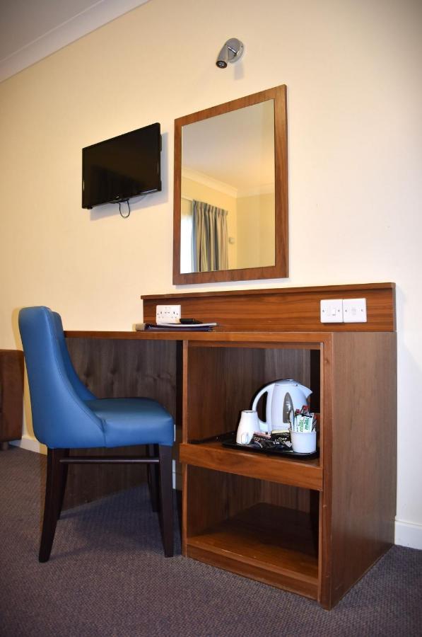 Eyesleepover Hotel *